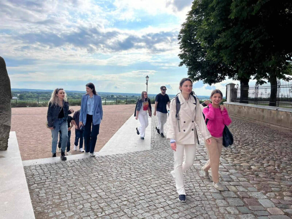 Studenci na wzgórzach tumskich